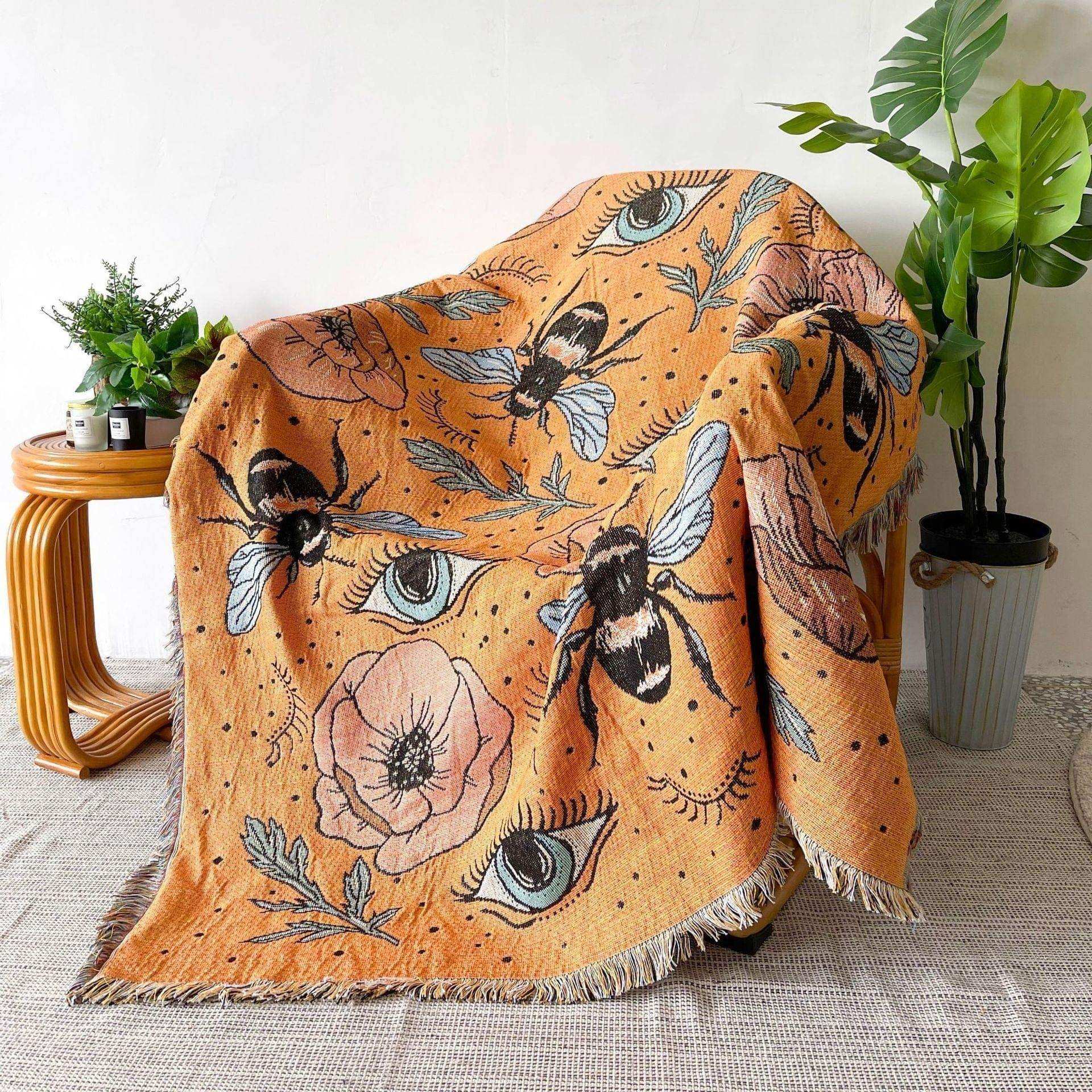 The Bumble Bee Tapestry / Throw