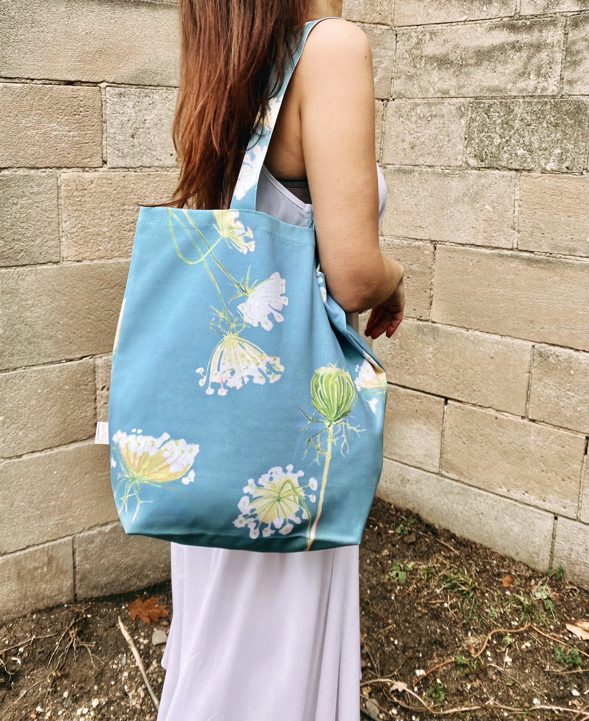 Tote Bag Queen Anne's Lace on Teal