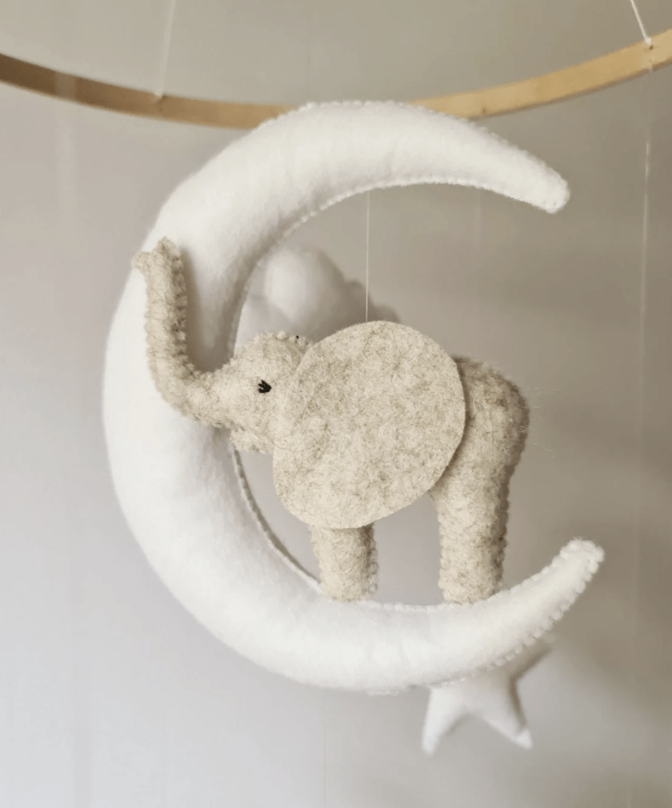 Safari Moon Cot Mobile