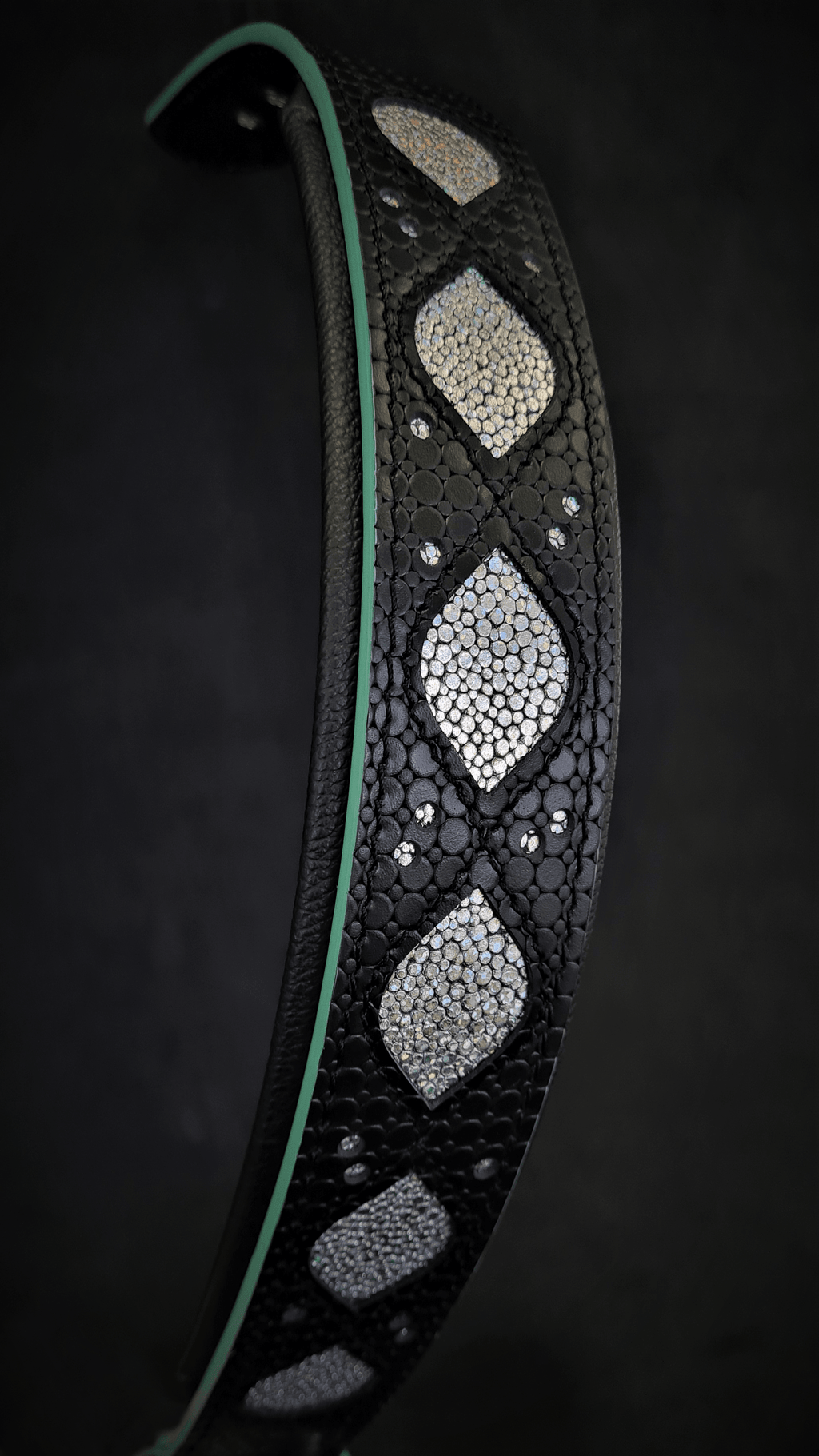 Ariel Glitter Dog Collar in Black Leather