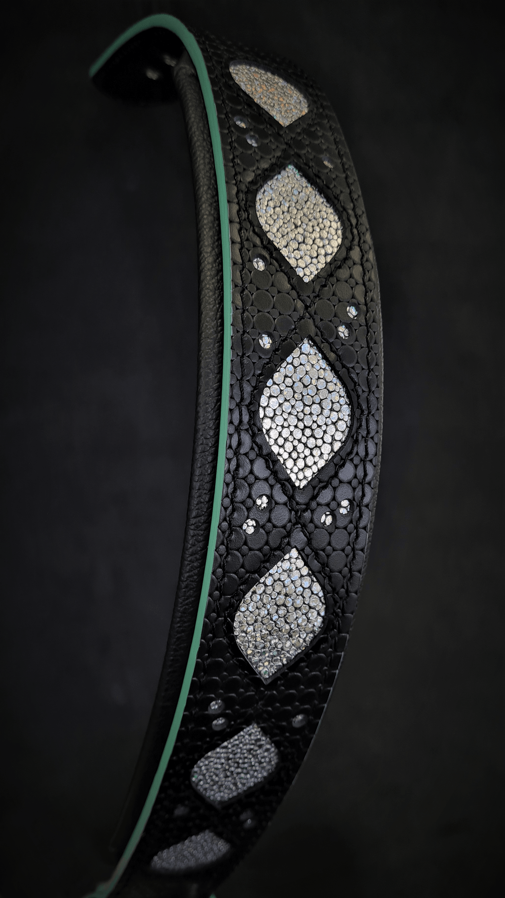 Ariel Glitter Dog Collar in Black Leather