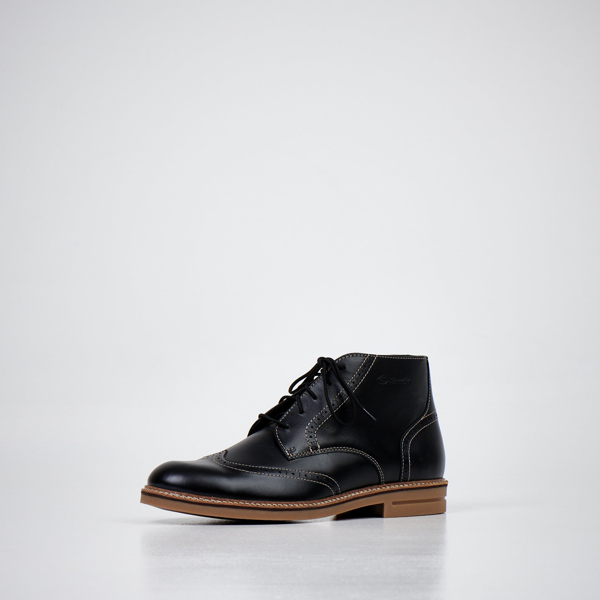 424 Ankle Boots – Fashion & Function in Every Step by Samelin at www.brixbailey.com