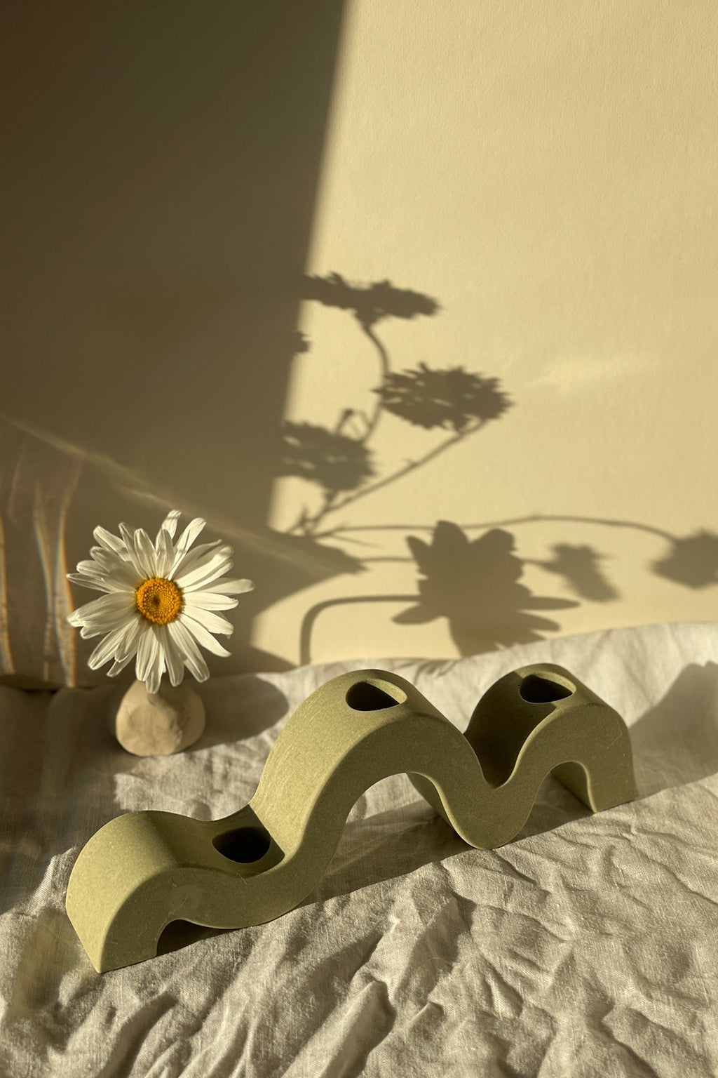 Wavy Candle Stick Holder