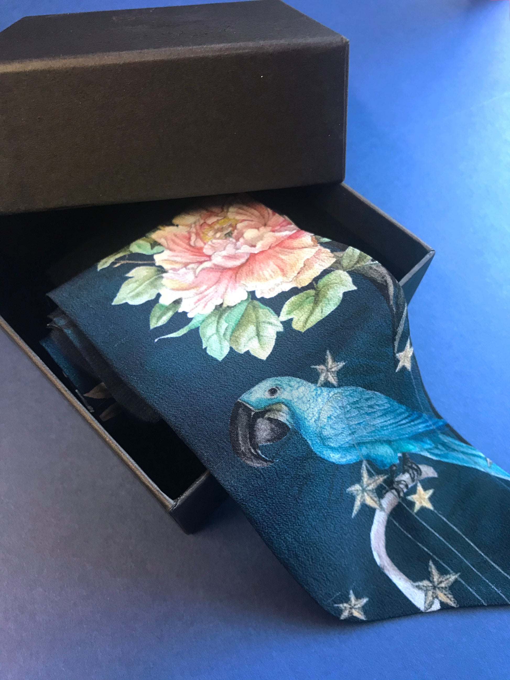 Navy Skinny Silk Scarf in Wondrous Botanical Print