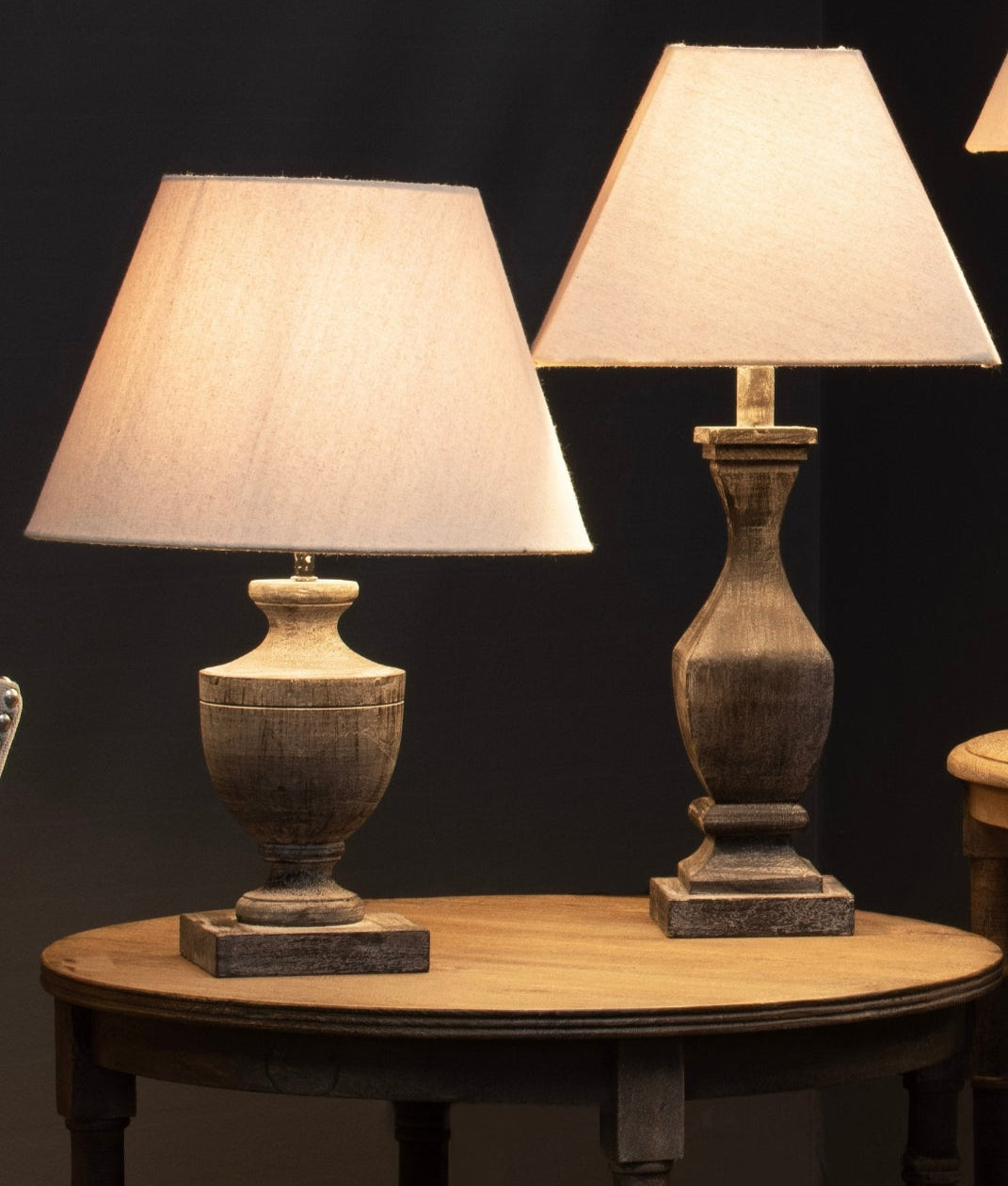 Urn Wooden Base Table Lamp