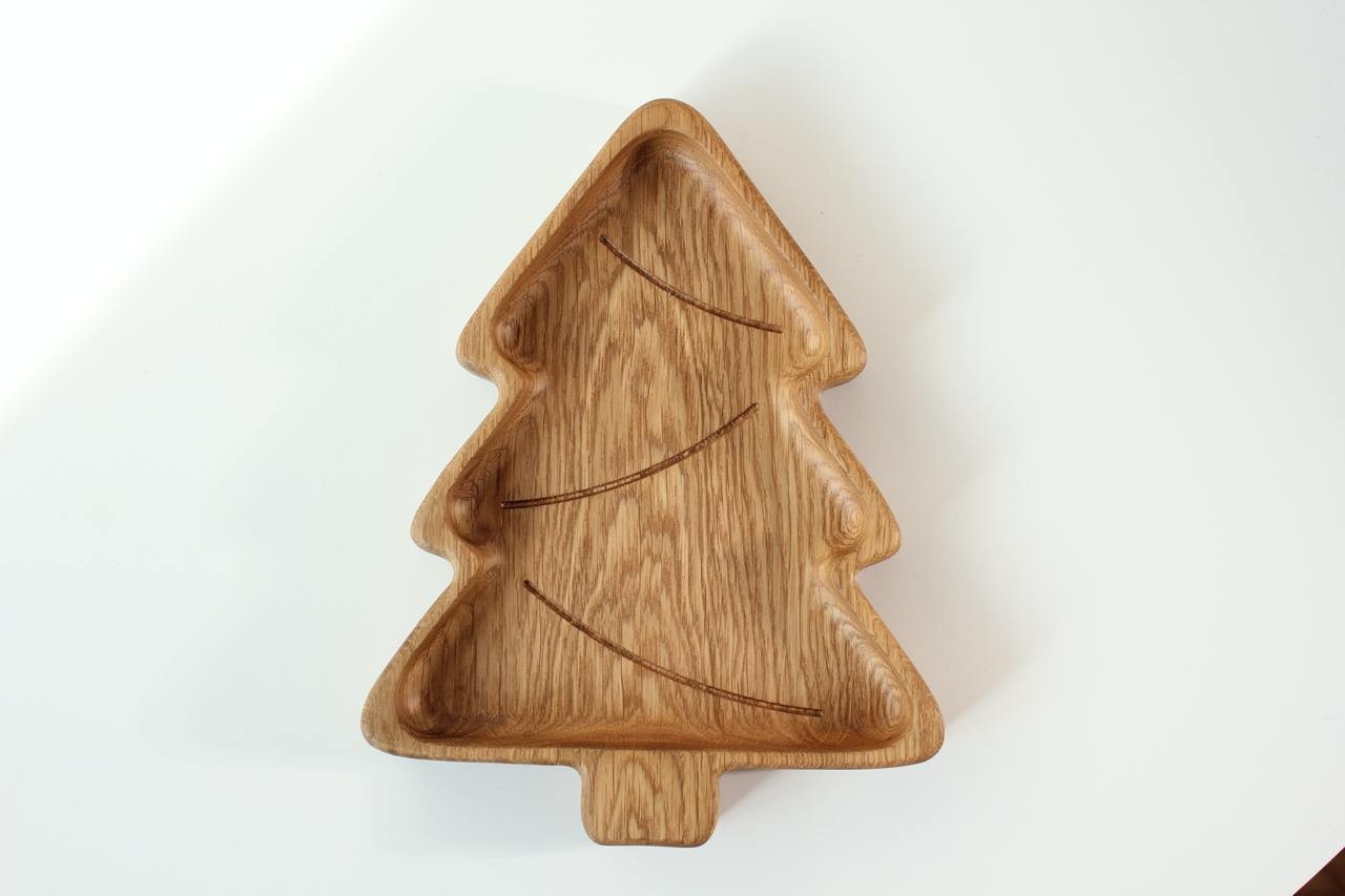 playful christmas tree wooden plate for kids on a festive table, hand-polished oak with optional engraving