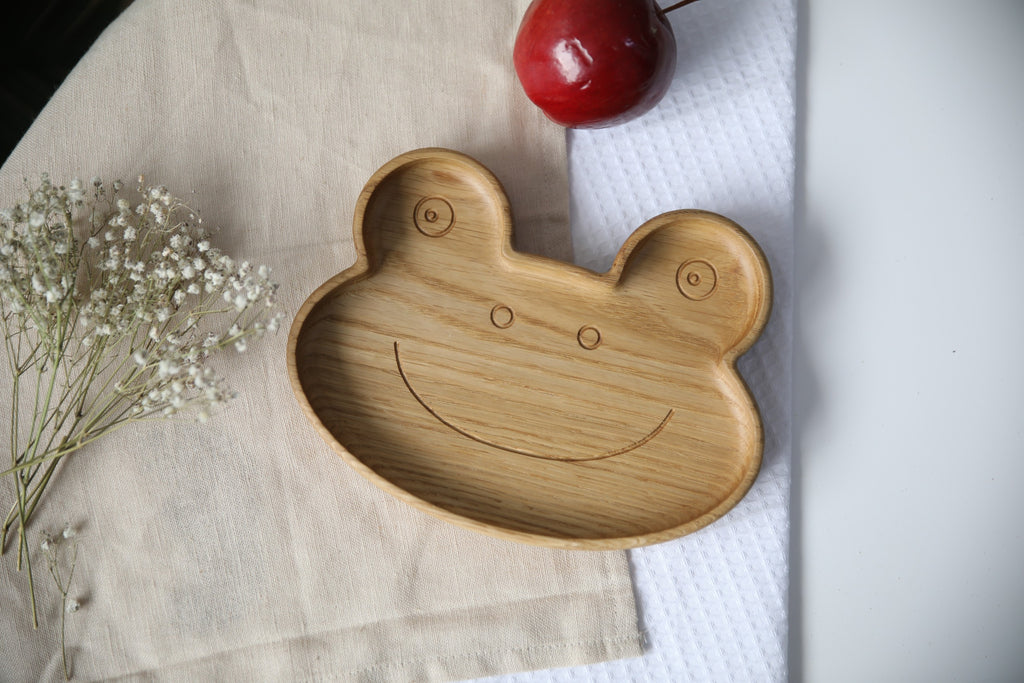 adorable frog-shaped wooden plate for kids, hand-polished oak with smooth finish, perfect eco-friendly baby gift