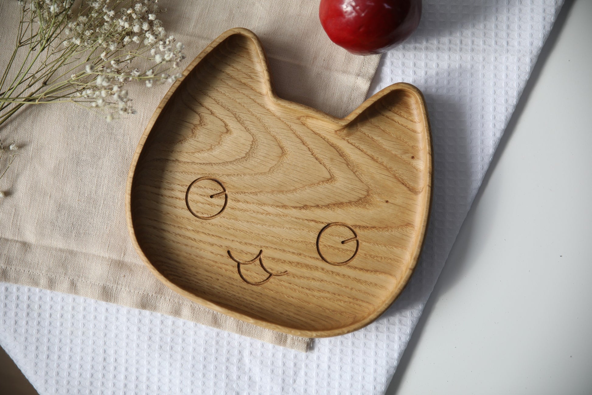 adorable handmade wooden plate for kids with cute kitty design, natural oak wood, smooth polished surface, safe for baby meals